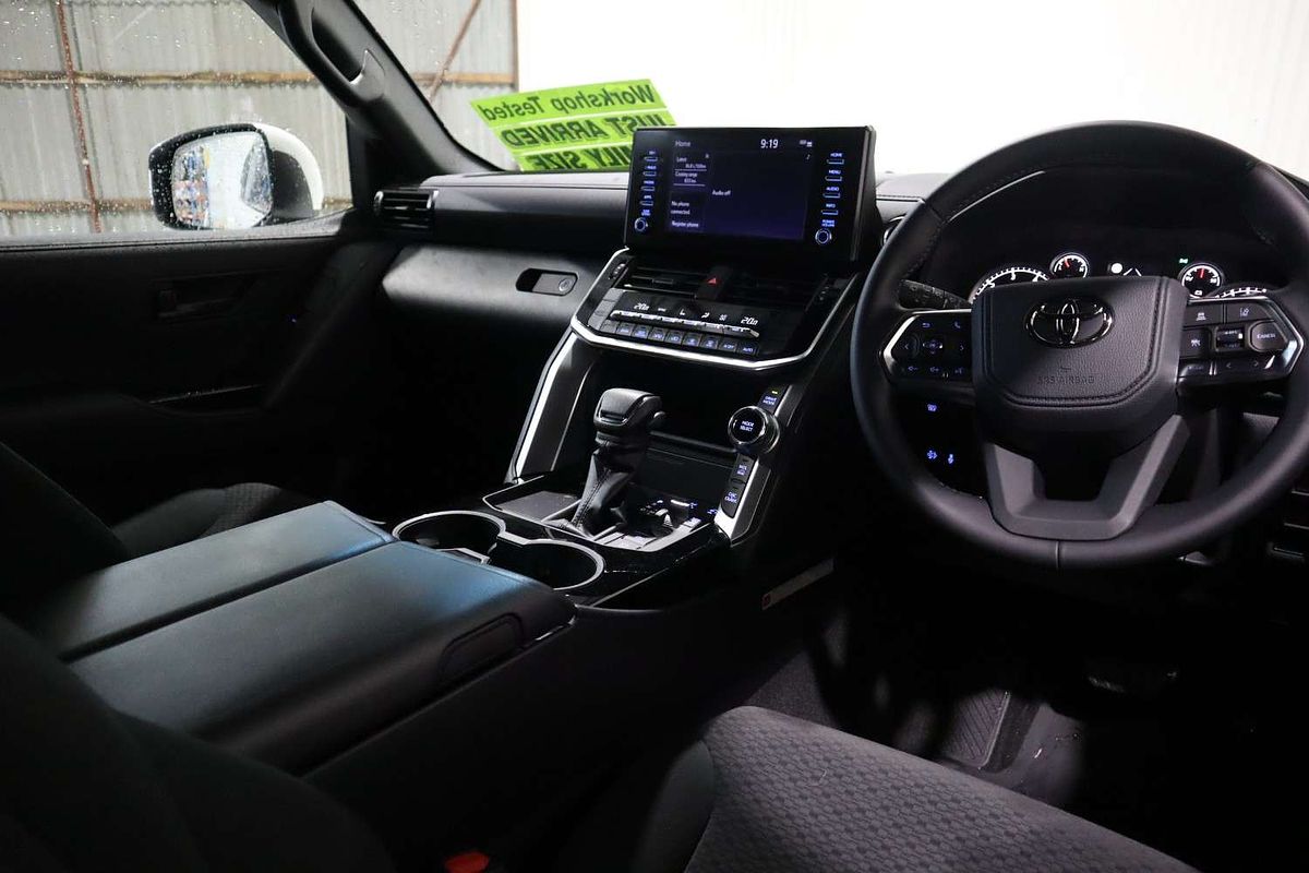 2024 Toyota Landcruiser GXL FJA300R