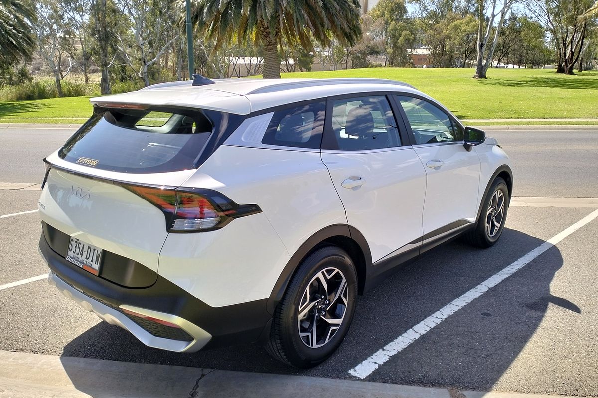 2024 Kia Sportage S NQ5