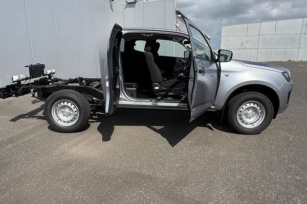 2025 Isuzu D-MAX SX High Ride Rear Wheel Drive