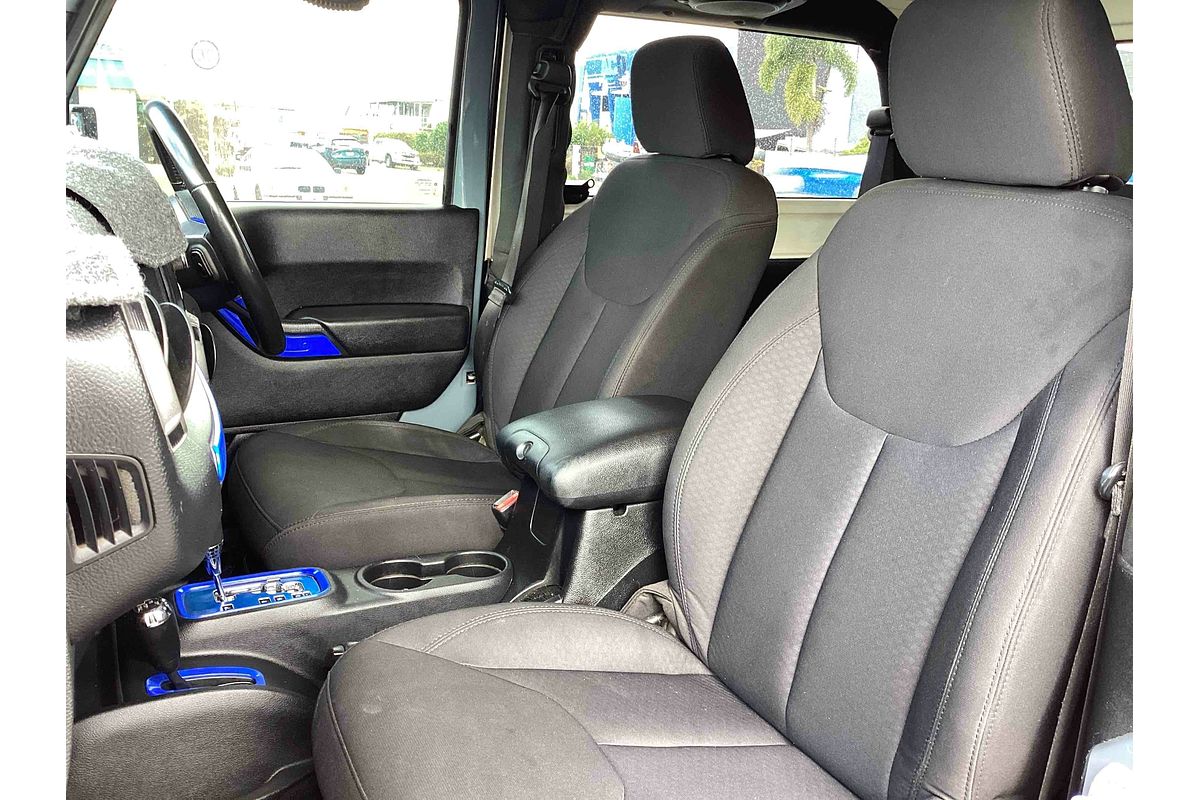 2013 Jeep Wrangler Sport JK