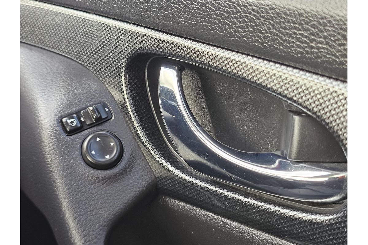 2014 Nissan X-TRAIL Ti T32