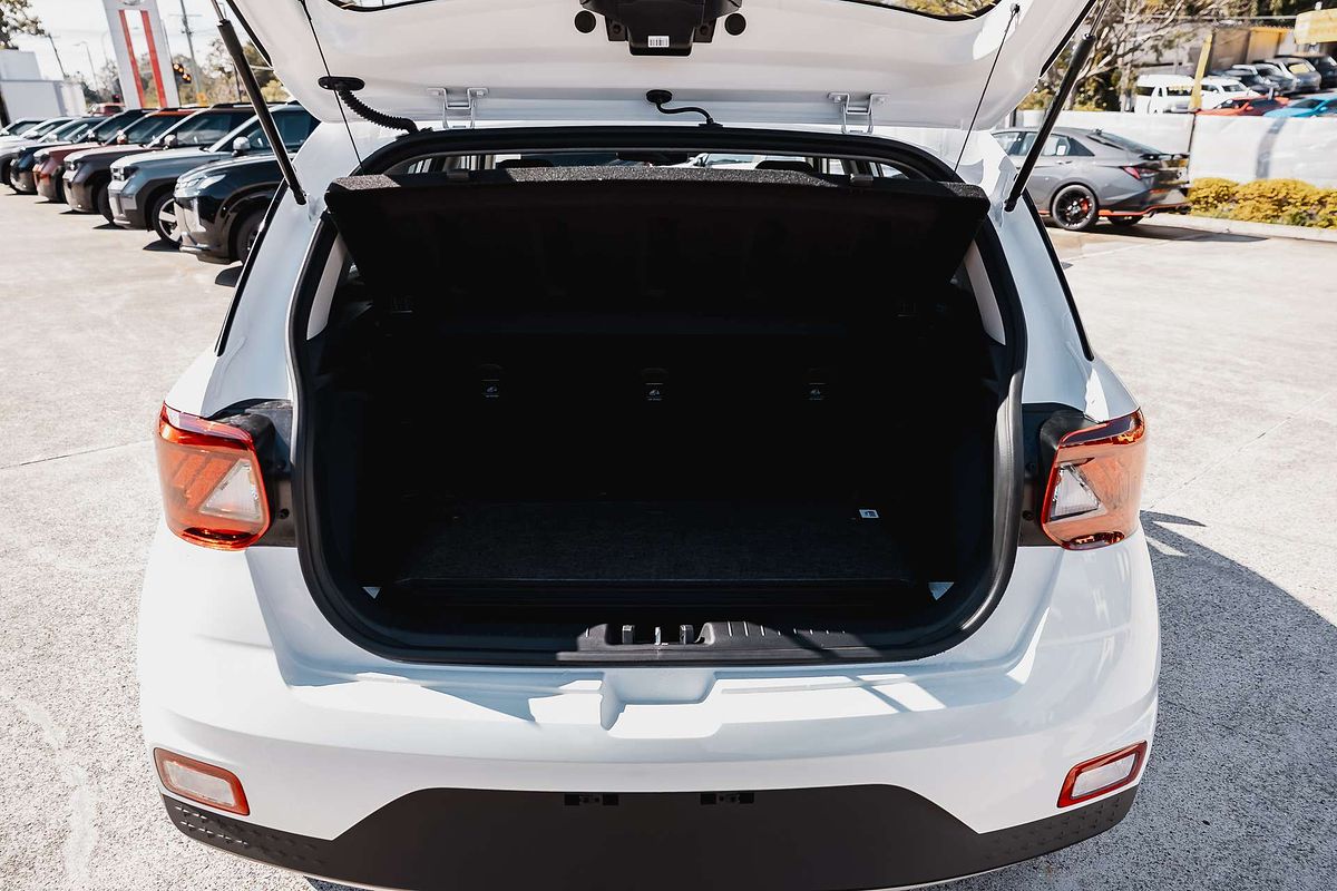 2025 Hyundai Venue  QX.V5