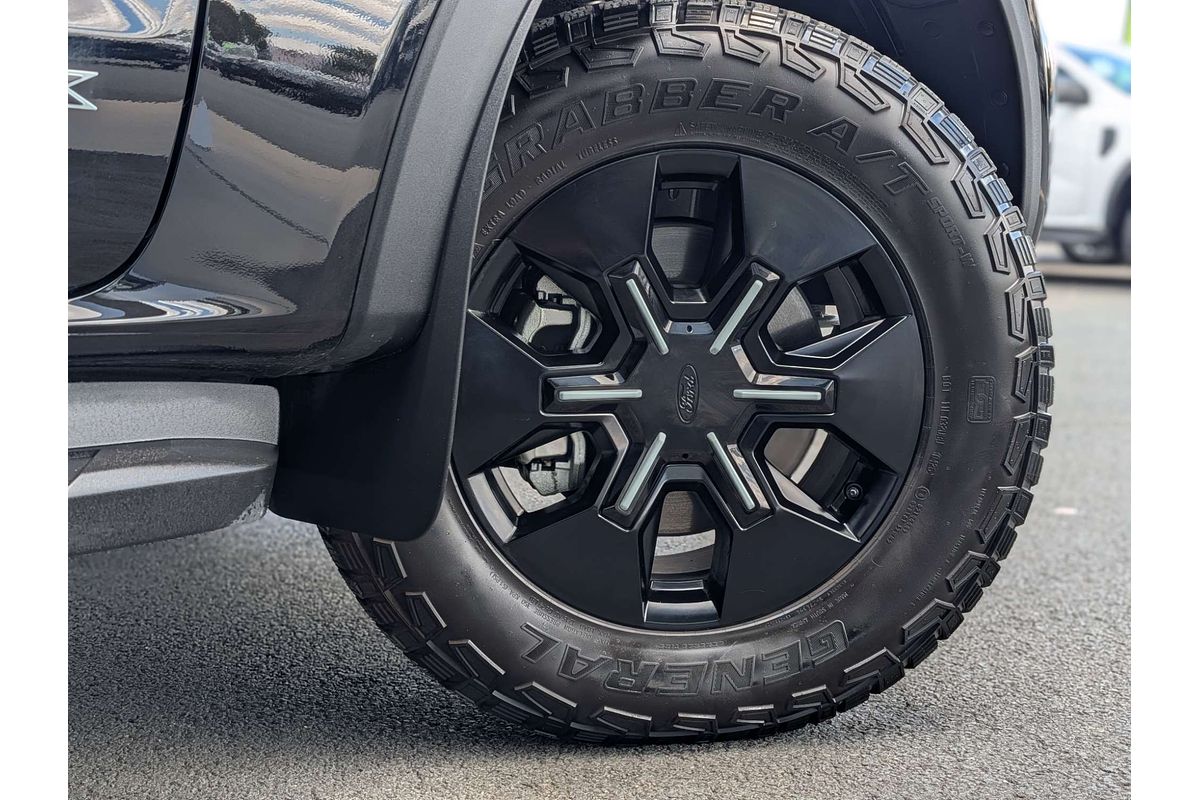 2025 Ford Ranger PHEV Stormtrak  4X4 2.3L