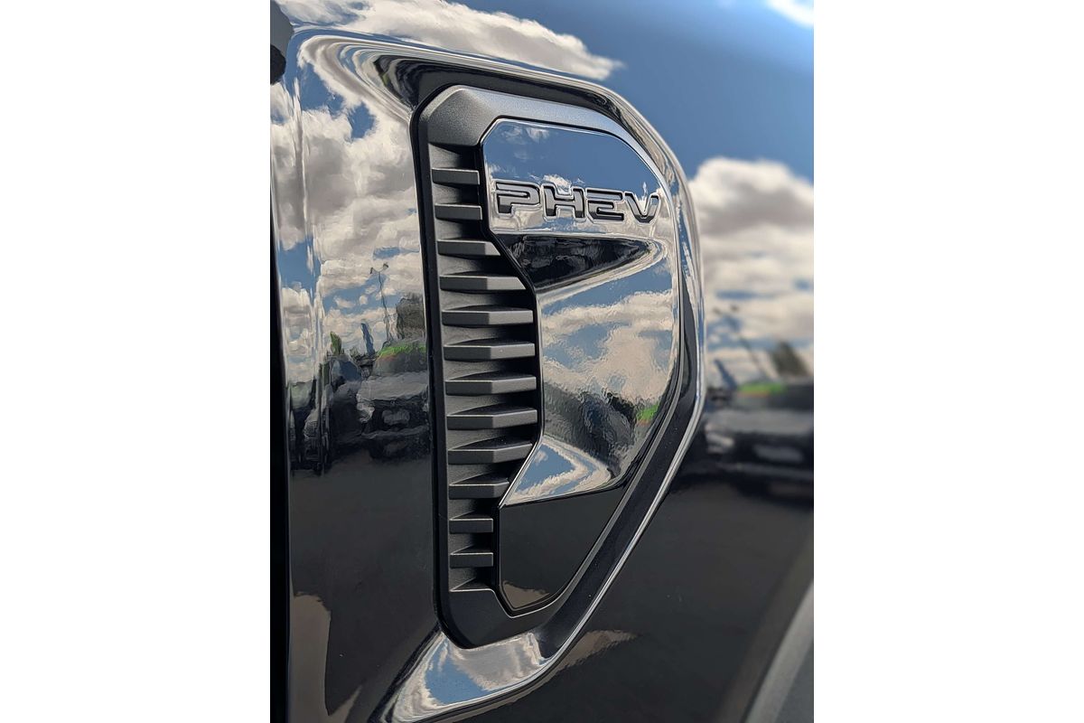 2025 Ford Ranger PHEV Stormtrak  4X4 2.3L