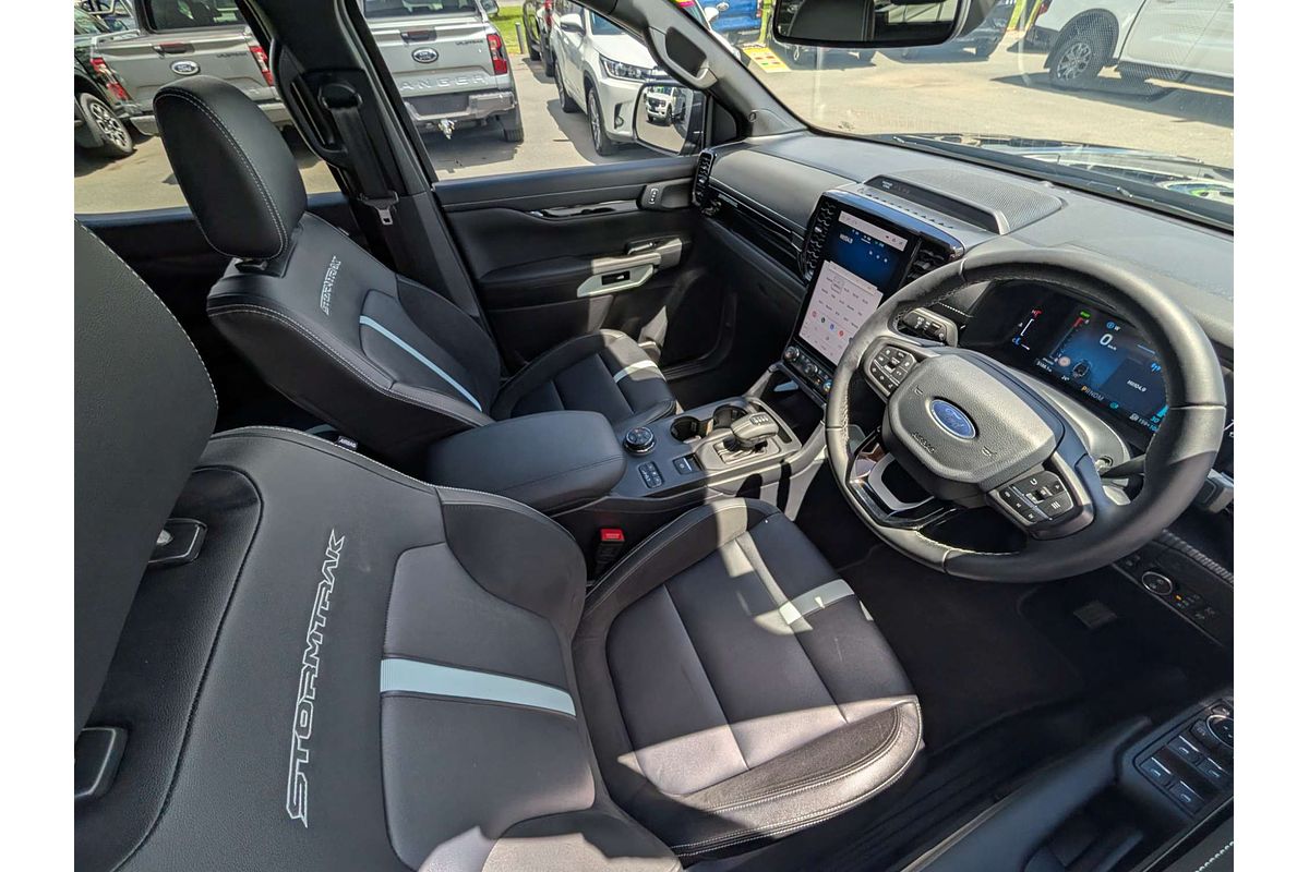 2025 Ford Ranger PHEV Stormtrak  4X4 2.3L
