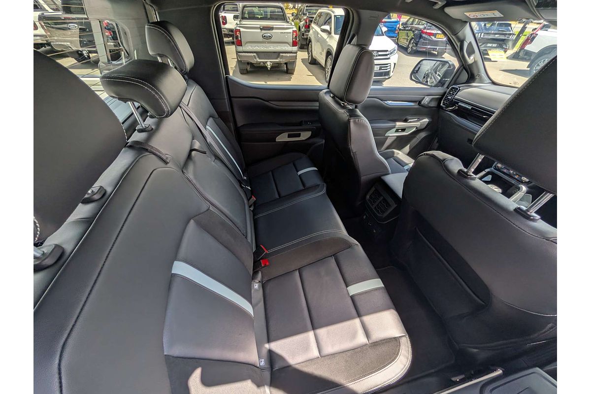 2025 Ford Ranger PHEV Stormtrak  4X4 2.3L