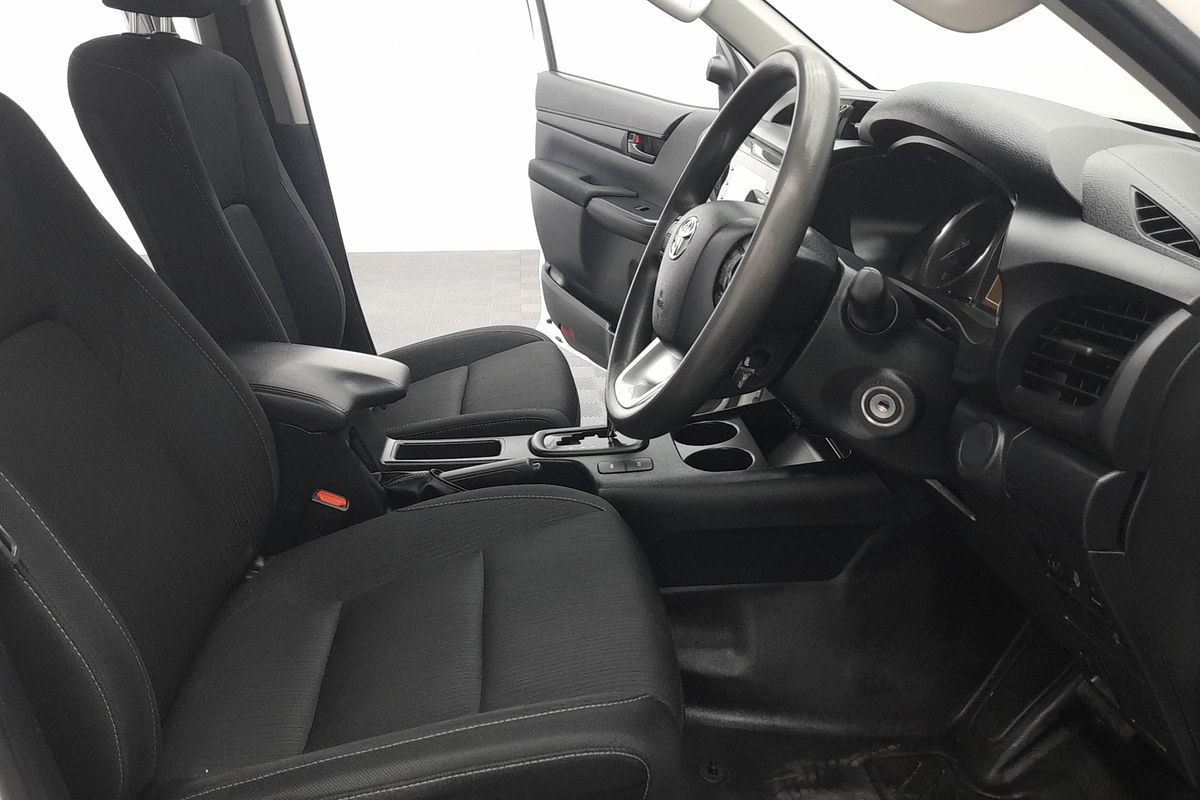 2022 Toyota Hilux SR GUN126R 4X4