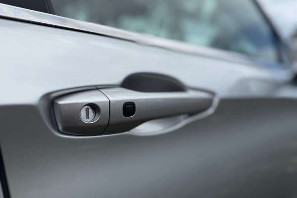 2025 Mitsubishi Outlander PHEV Aspire ZM