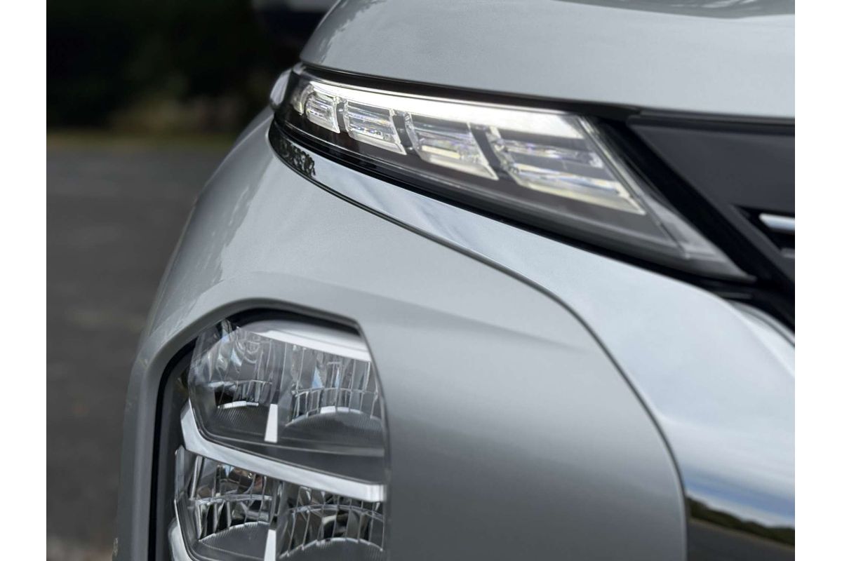 2025 Mitsubishi Outlander PHEV Aspire ZM