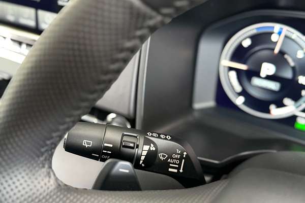 2025 Mitsubishi Outlander PHEV Aspire ZM