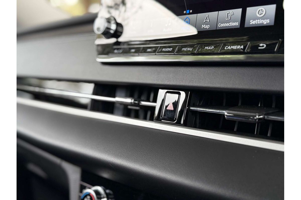 2025 Mitsubishi Outlander PHEV Aspire ZM