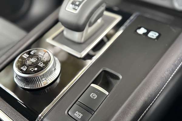 2025 Mitsubishi Outlander PHEV Aspire ZM