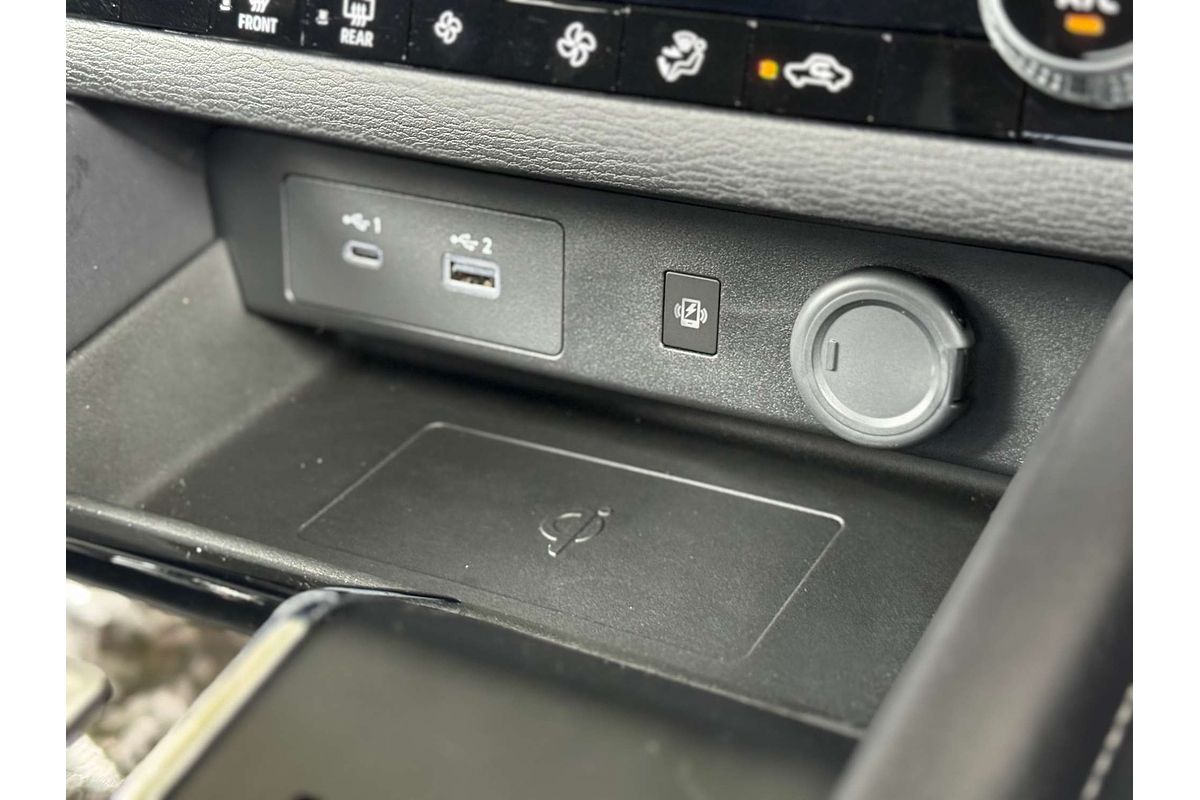 2025 Mitsubishi Outlander PHEV Aspire ZM