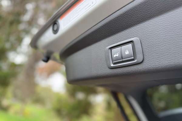 2025 Mitsubishi Outlander PHEV Aspire ZM