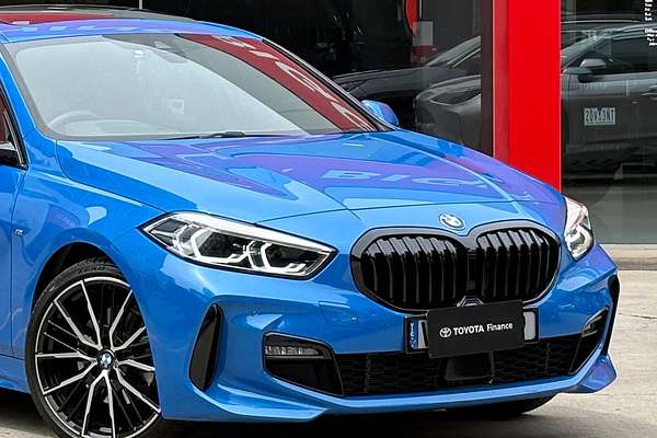2023 BMW 1 18i M SPORT F40