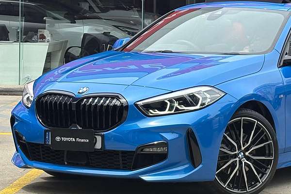2023 BMW 1 18i M SPORT F40