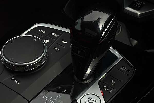 2023 BMW 1 18i M SPORT F40