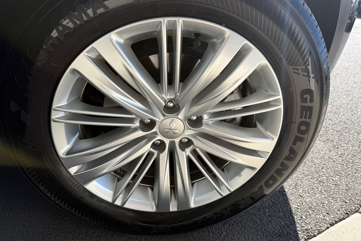 2021 Mitsubishi Outlander ES ZM