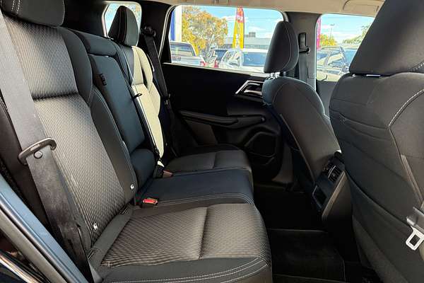 2021 Mitsubishi Outlander ES ZM