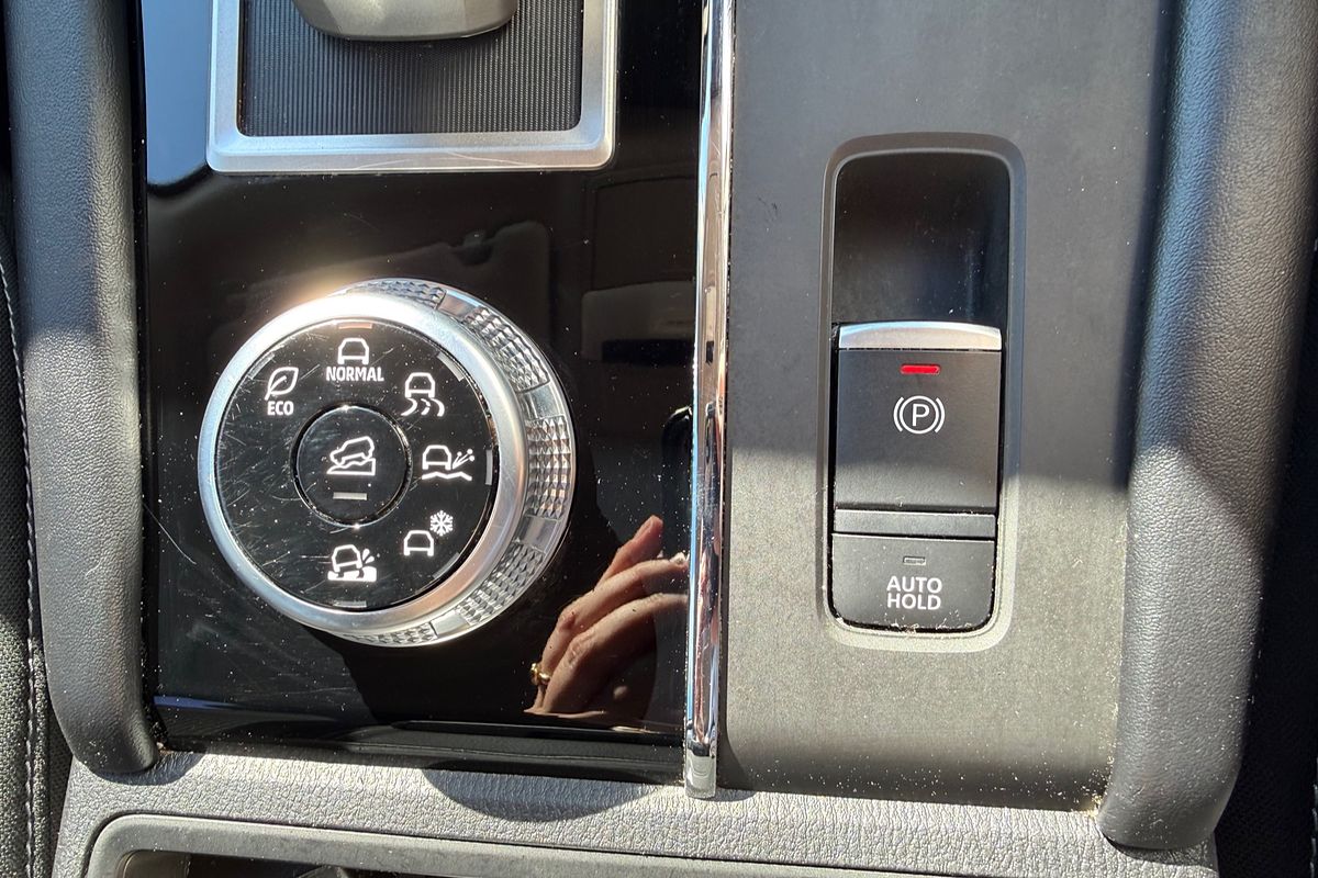 2021 Mitsubishi Outlander ES ZM