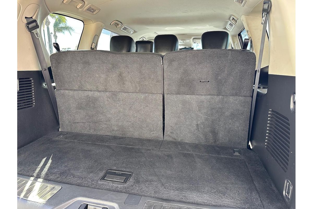 2023 Nissan Patrol Ti-L Y62