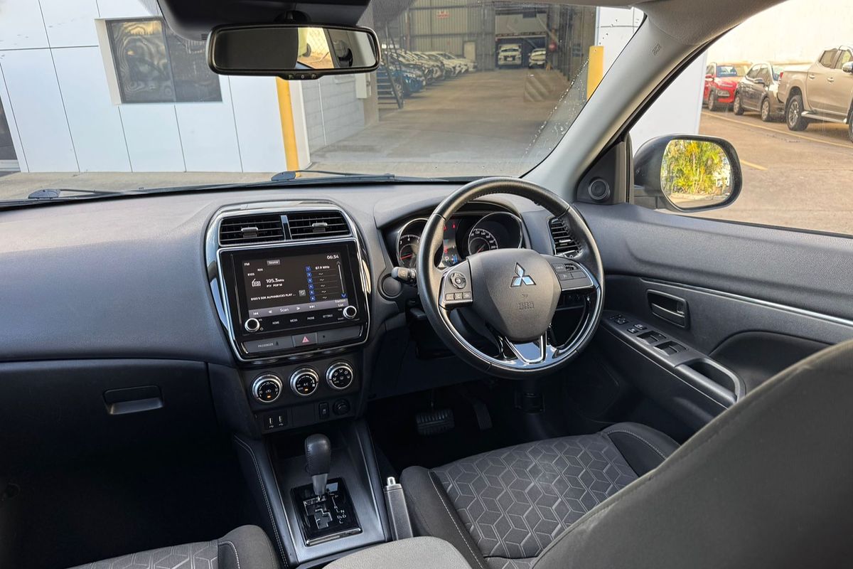 2022 Mitsubishi ASX ES XD