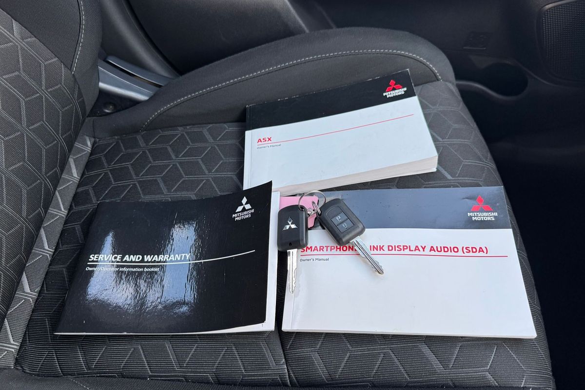 2022 Mitsubishi ASX ES XD