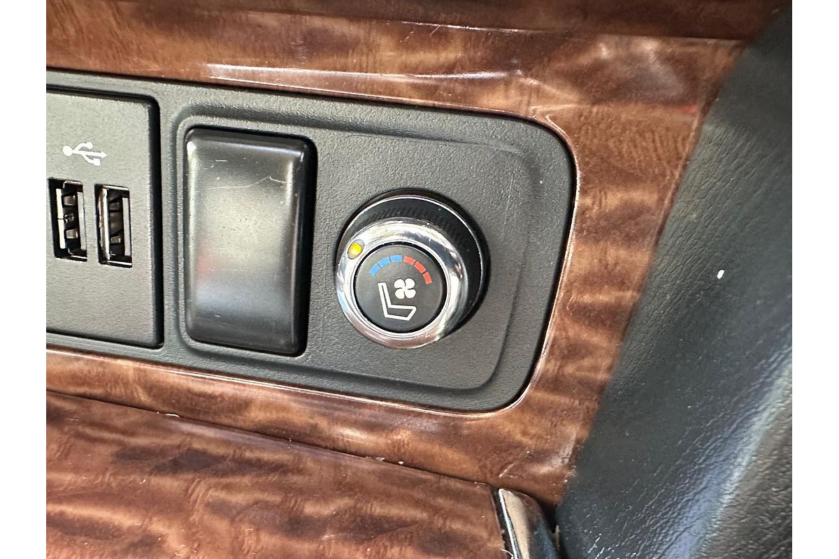 2023 Nissan Patrol Ti-L Y62