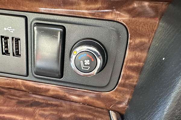 2023 Nissan Patrol Ti-L Y62