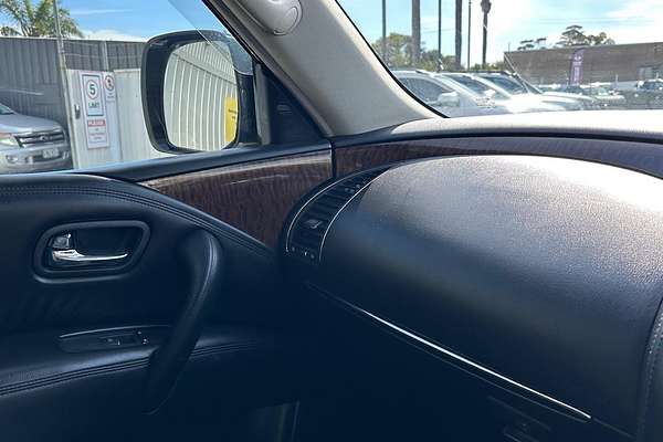 2023 Nissan Patrol Ti-L Y62