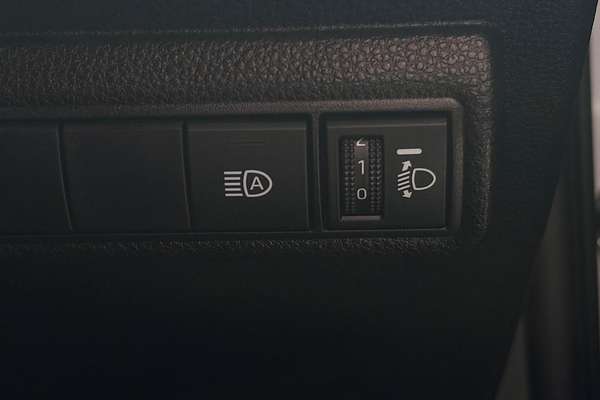 2020 Toyota Corolla Ascent Sport Hybrid ZWE211R