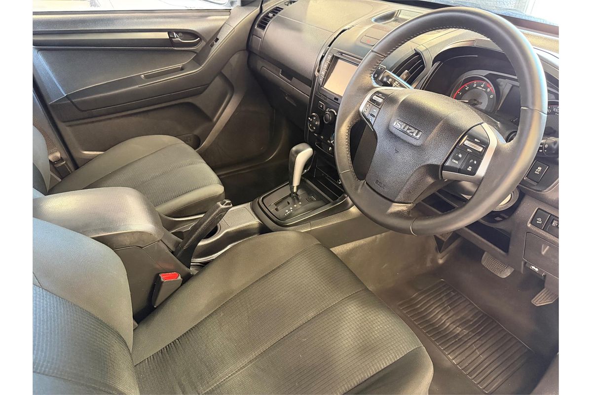 2018 Isuzu D-MAX SX High Ride Rear Wheel Drive