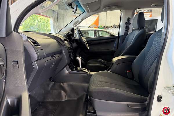 2018 Isuzu D-MAX SX High Ride Rear Wheel Drive