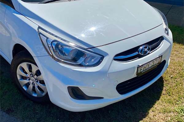 2016 Hyundai Accent Active RB4