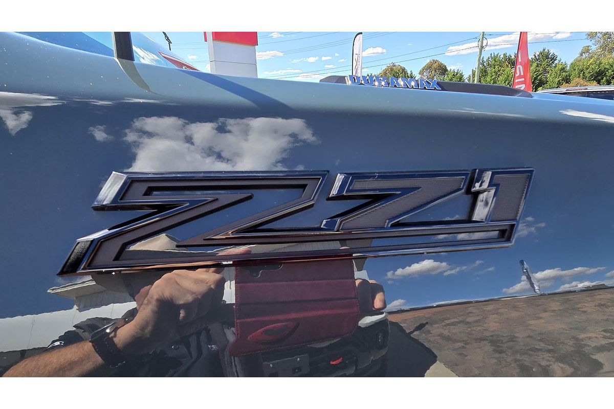 2025 Chevrolet Silverado HD LTZ Premium W/Tech Pack T1 4X4