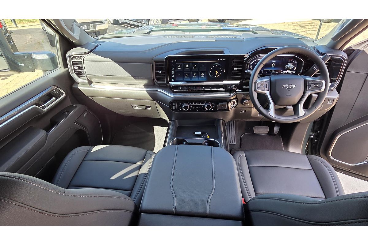 2025 Chevrolet Silverado HD LTZ Premium W/Tech Pack T1 4X4