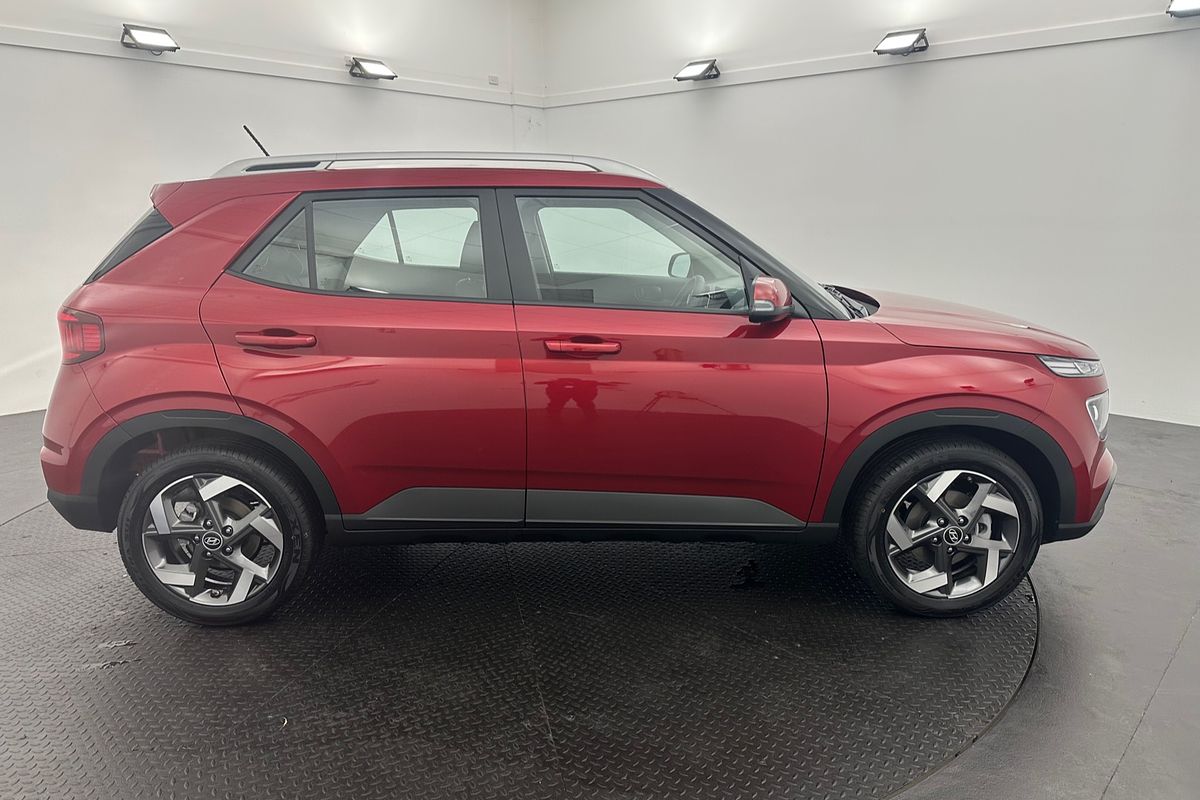 2025 Hyundai Venue Active QX.V5