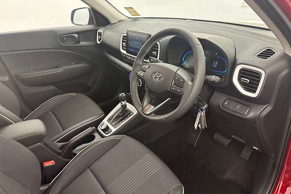 2025 Hyundai Venue Active QX.V5