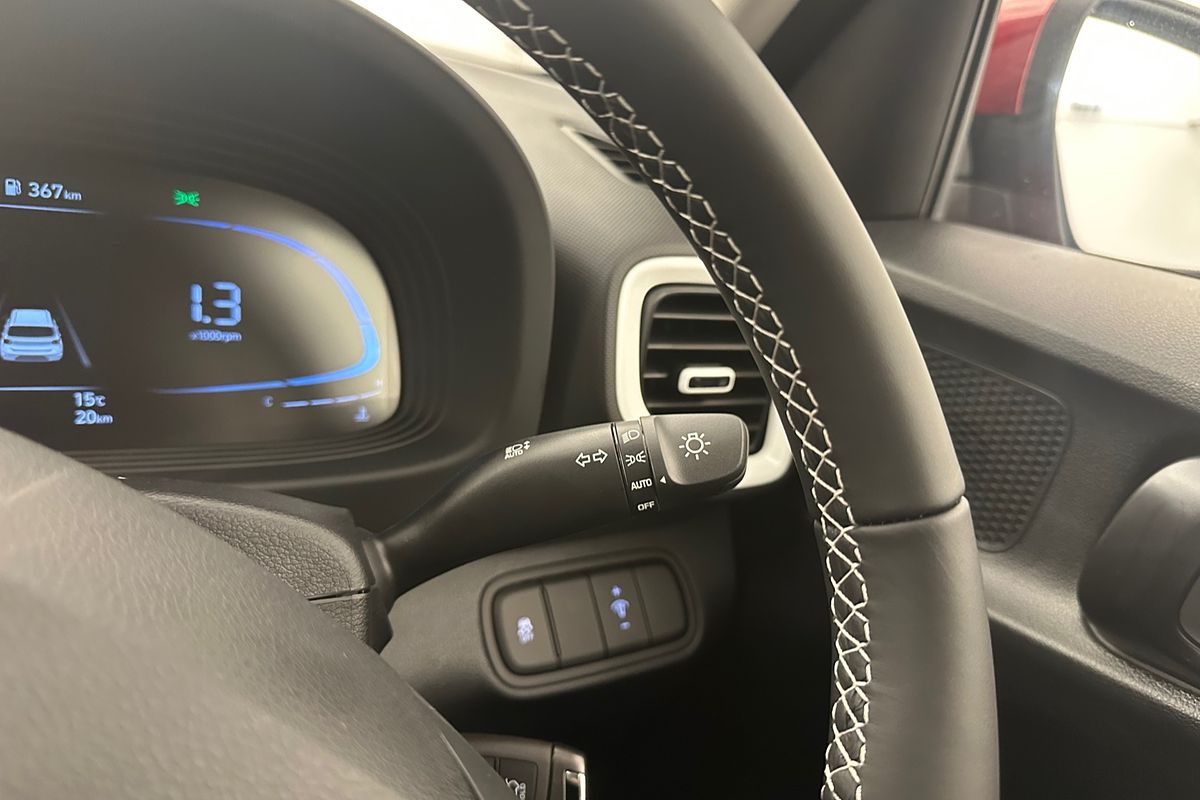 2025 Hyundai Venue Active QX.V5