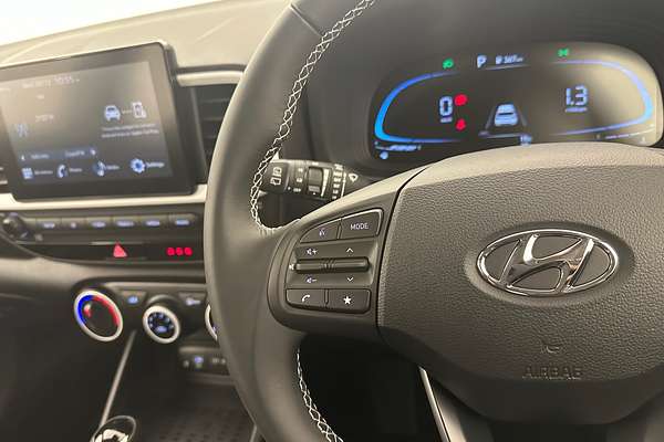 2025 Hyundai Venue Active QX.V5