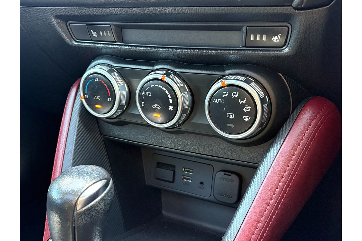 2017 Mazda CX-3 Akari DK