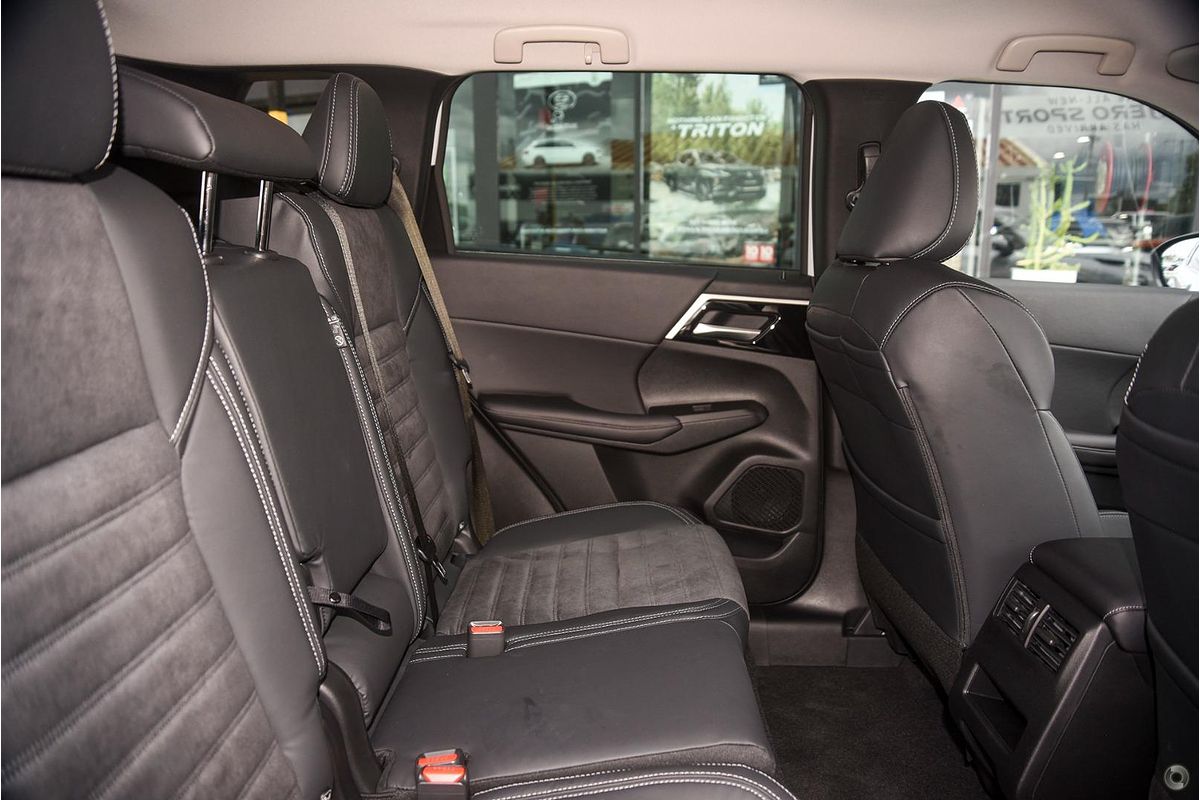 2025 Mitsubishi Outlander Aspire ZM