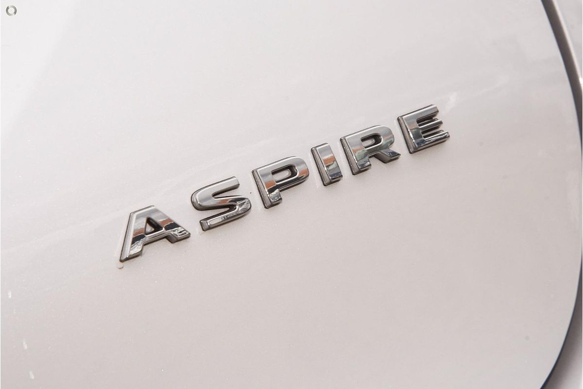 2025 Mitsubishi Outlander Aspire ZM