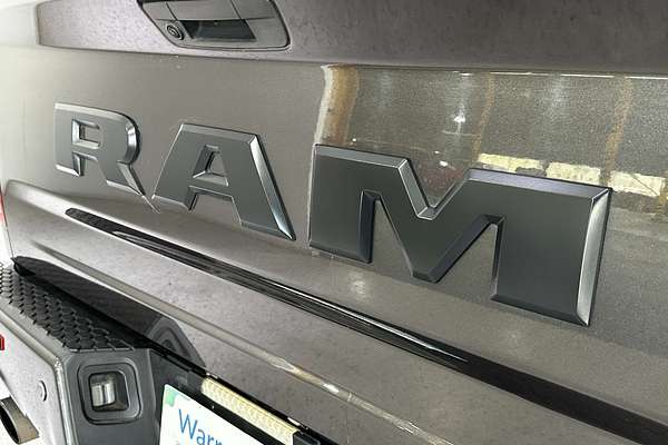 2022 RAM 1500 Express RamBox DS 4X4 SWB