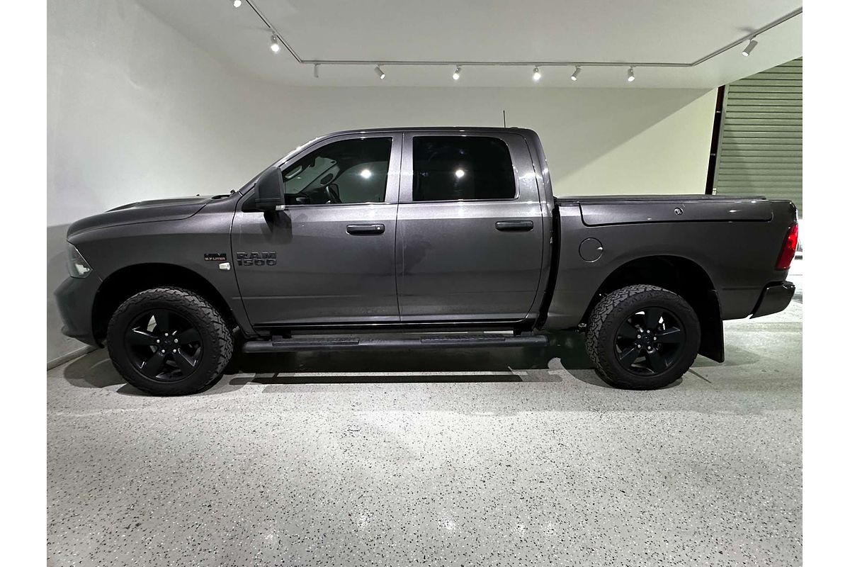 2022 RAM 1500 Express RamBox DS 4X4 SWB