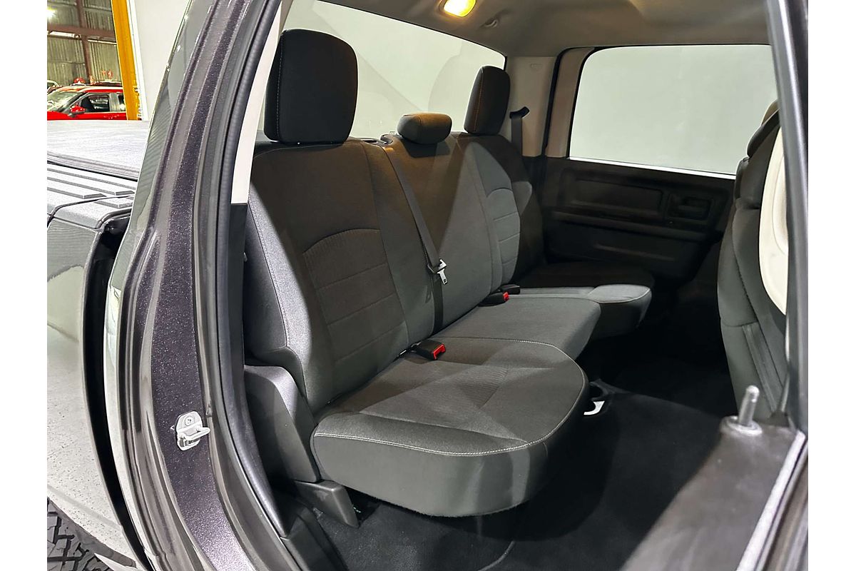 2022 RAM 1500 Express RamBox DS 4X4 SWB