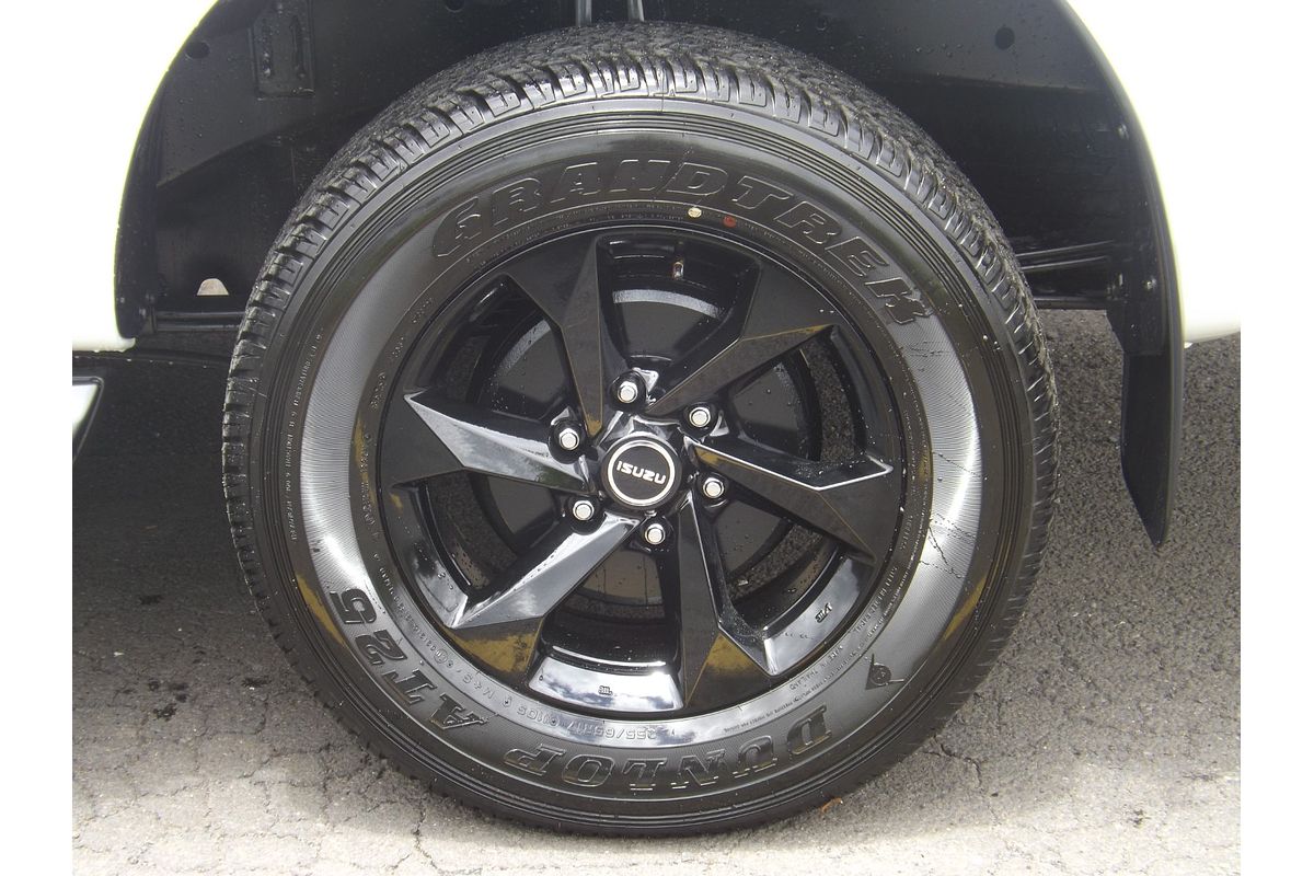 2025 Isuzu D-MAX X-RIDER 4X4