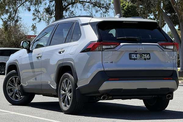 2025 Toyota RAV4 GXL AXAH52R