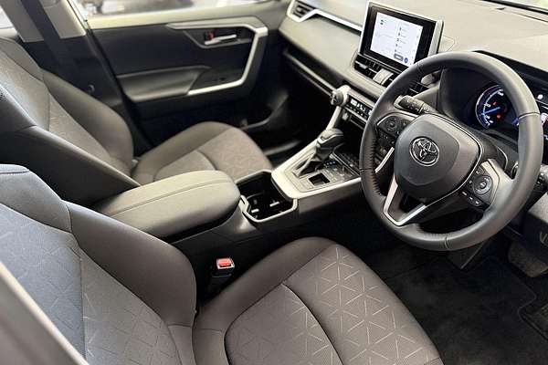 2025 Toyota RAV4 GXL AXAH52R