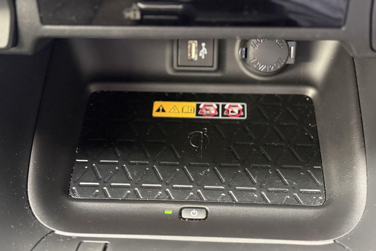 2025 Toyota RAV4 GXL AXAH52R